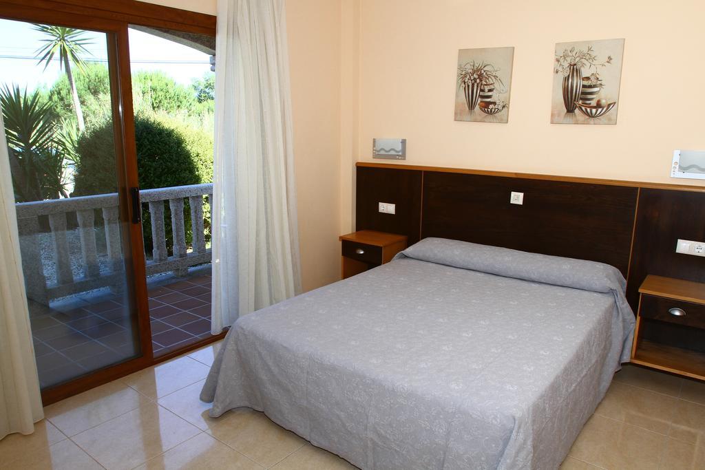 Apartamentos Coral Do Mar III Montalvo Bilik gambar